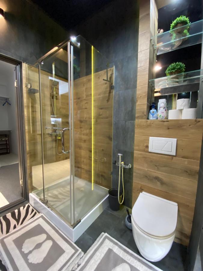 New Double Room Luxury Apartment In The Center Chisinau Bagian luar foto