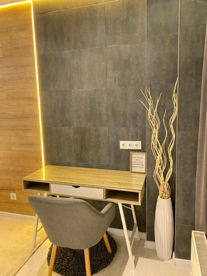 New Double Room Luxury Apartment In The Center Chisinau Bagian luar foto