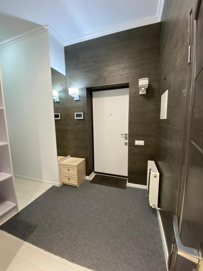 New Double Room Luxury Apartment In The Center Chisinau Bagian luar foto