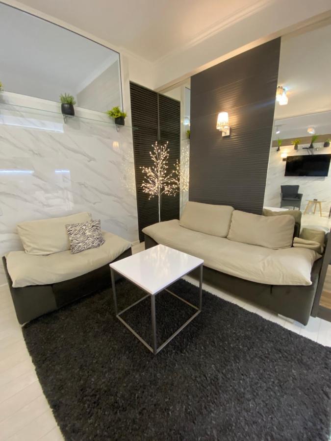 New Double Room Luxury Apartment In The Center Chisinau Bagian luar foto