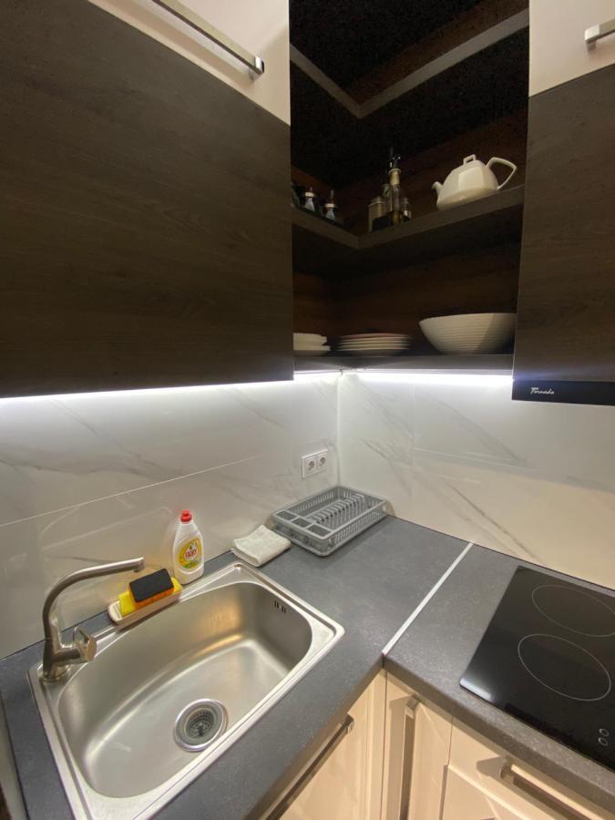 New Double Room Luxury Apartment In The Center Chisinau Bagian luar foto