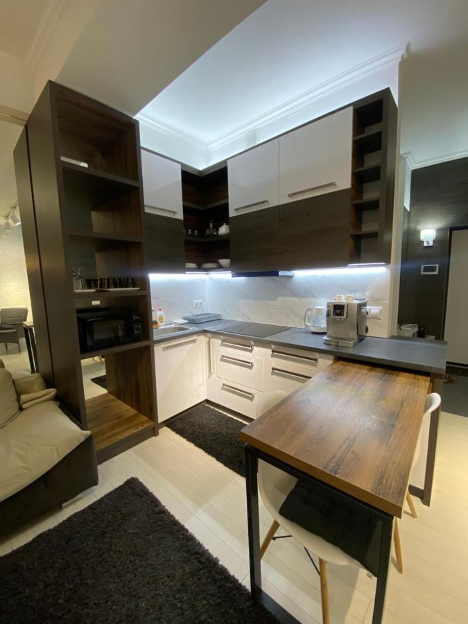 New Double Room Luxury Apartment In The Center Chisinau Bagian luar foto